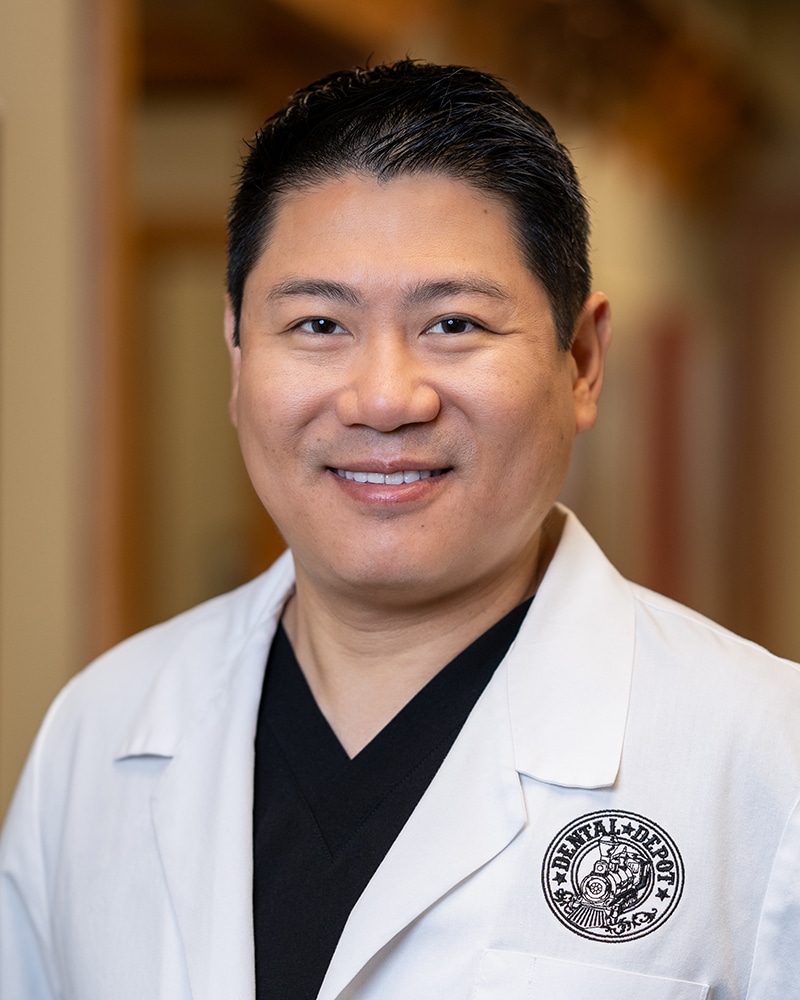 Dr. Zander Lin Headshot